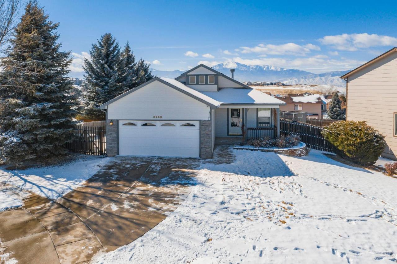 Cozy 4Br House With Peak Views In Colorado Springs Villa Exteriör bild